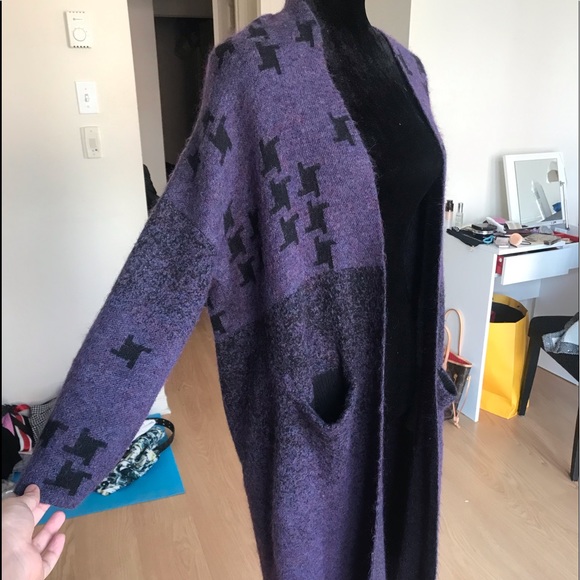 Cardigan - Picture 2 of 3